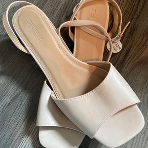 *NEW* ASOS Truffle Collection Heel Wide Fit Size 9